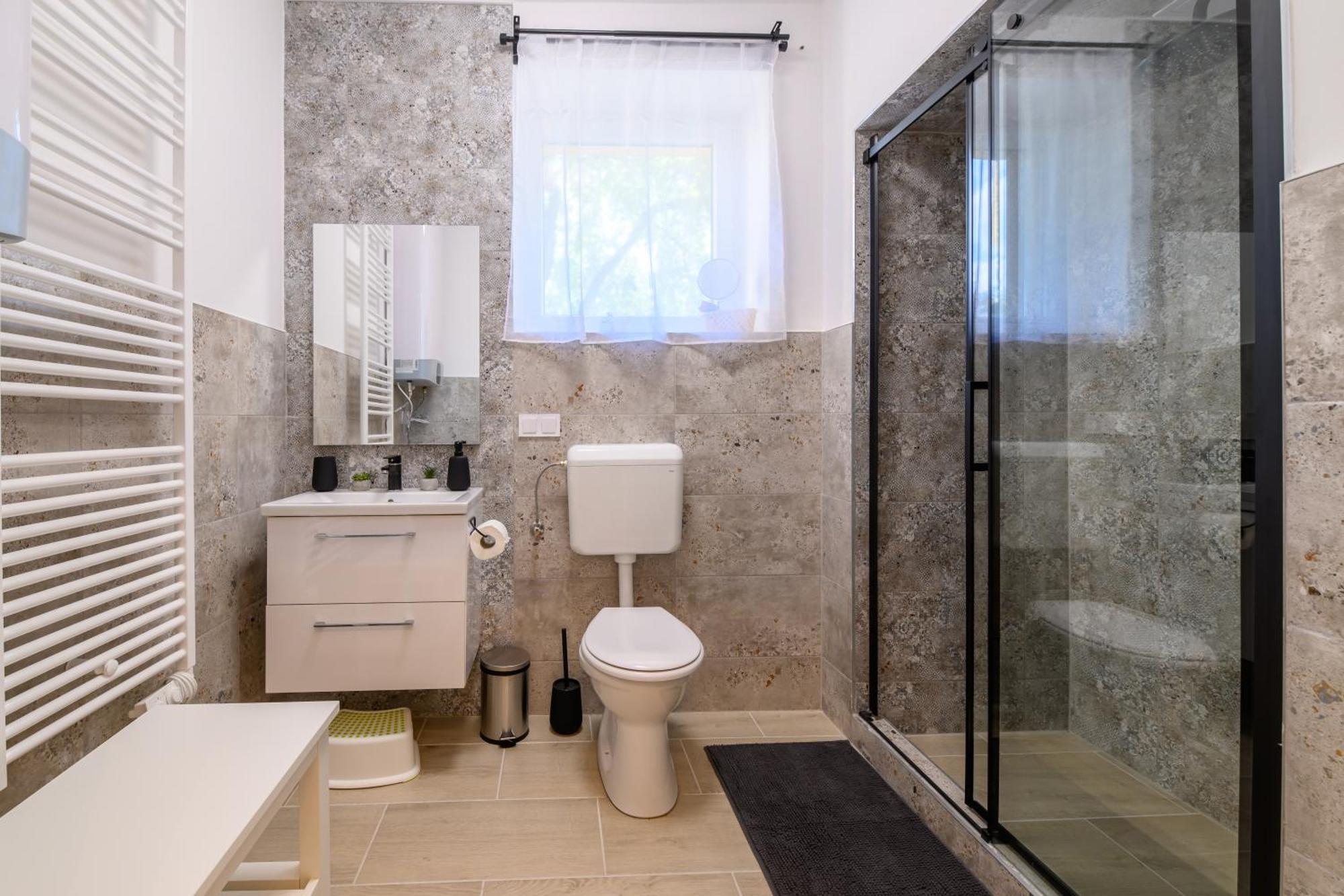 Zentrea Apartman エゲル エクステリア 写真